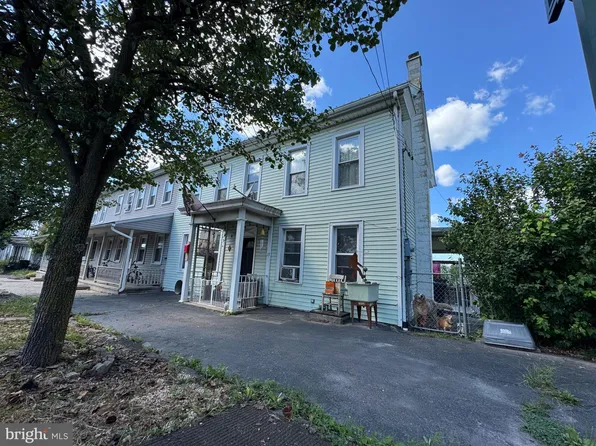 13 W Market St, Gratz, PA 17030