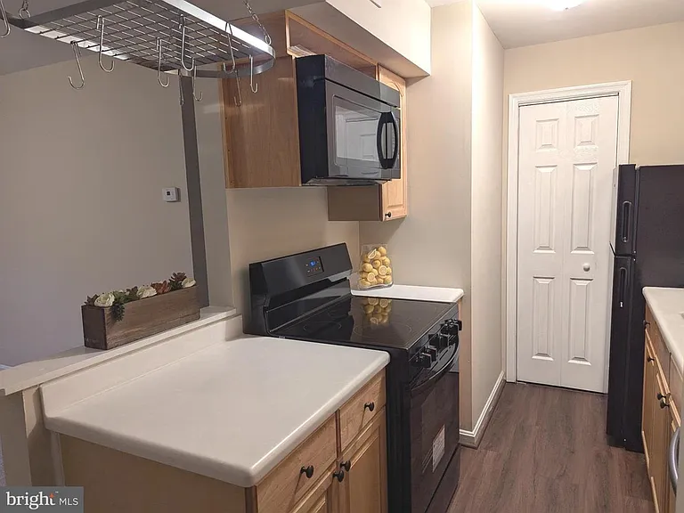 5900 Surrey Hill Pl #698 — Photo 5