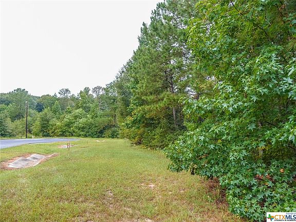 3rd image of 28120 Palomino Dr