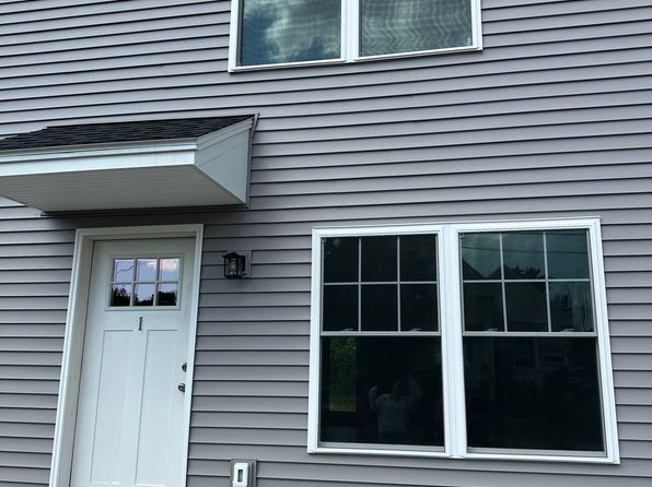 7 Goodwin St #1