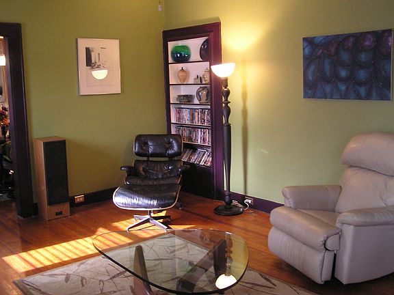 Living Room - built in shelving
