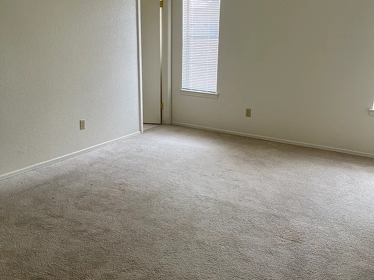 Master bed room