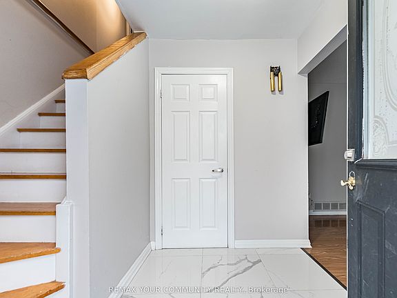 4th image of 2202 Bridge Rd