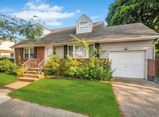 531 Central Ave, Bethpage, NY 11714