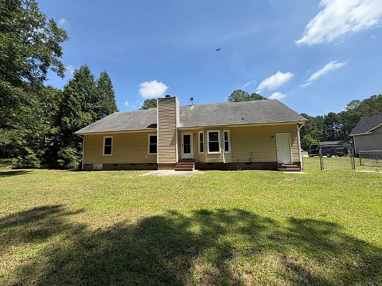 204 Cobblestone Ct — Photo 26