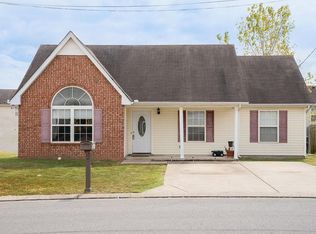 1235 Shannon Ln, La Vergne, TN 37086