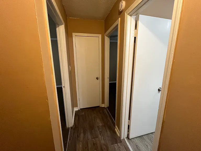 2413 Baywood Dr — Photo 5