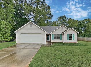 6291 Fairoaks Pl, Douglasville, GA