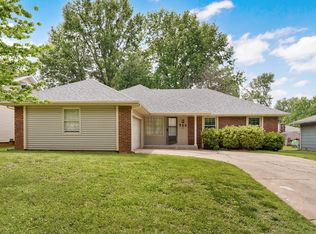 720 E Rosebrier Street, Springfield, MO 65807