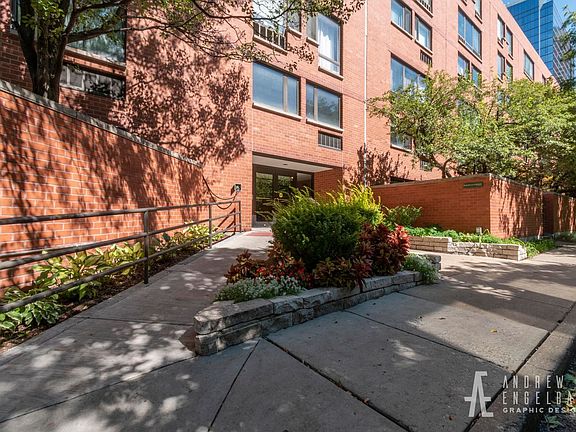 2nd image of 1169 S Plymouth Ct APT 505