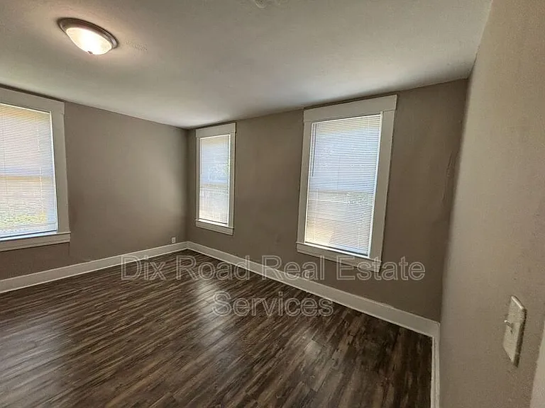 545 Rockdale Ave #2 — Photo 11