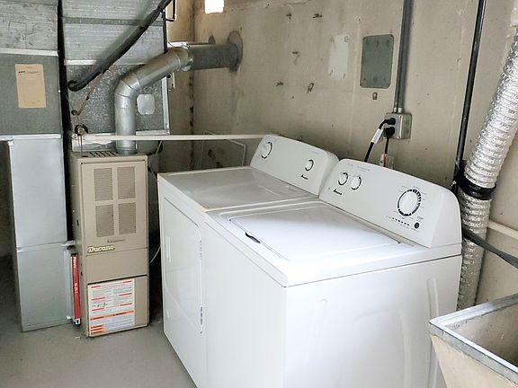 2nd image of 15 S Waiola Ave APT 3