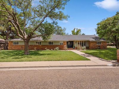 318 Cottonwood Ln, Levelland, TX, 79336