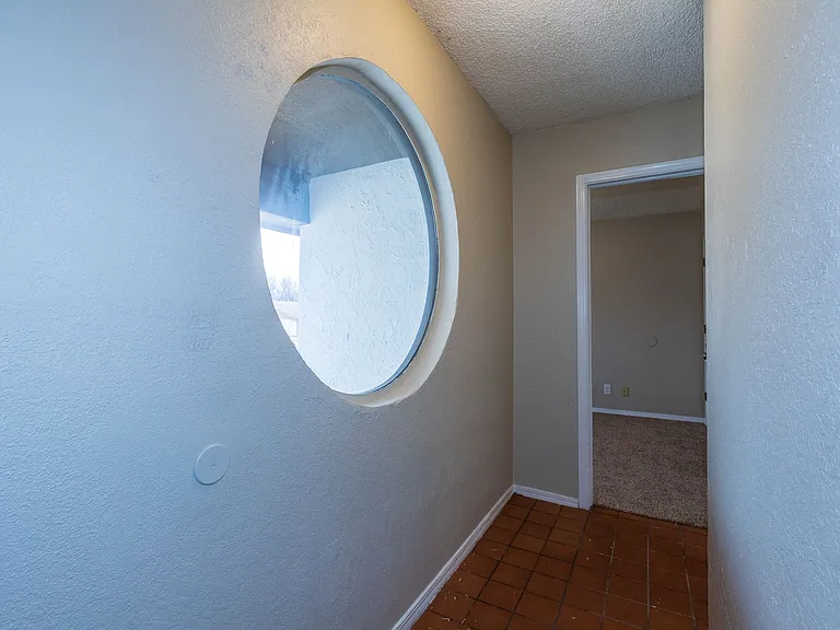 4902 S Gum Ave — Photo 21