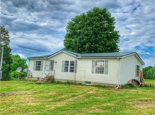 24240 County Line Rd, Cochranton, PA 16314