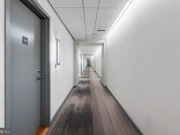 22 S Front St #204 — Photo 2