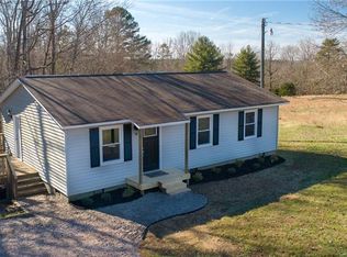 3753 Jenkins Rd, Clover, SC 29710