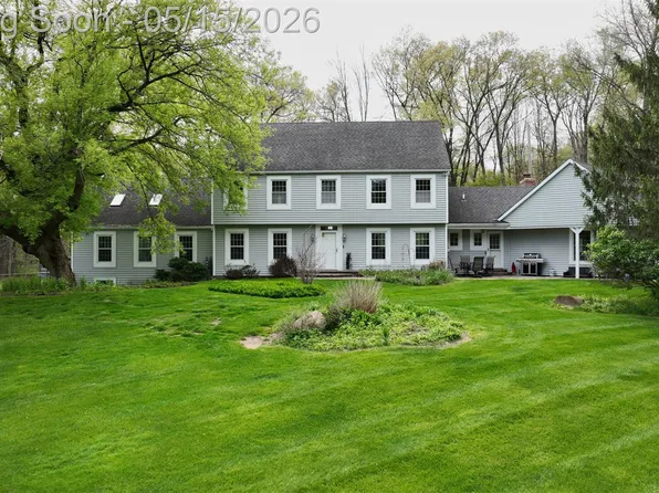 10300 Clark Rd, Davisburg, MI 48350