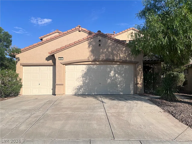 3031 Scenic Valley Way — Photo 3
