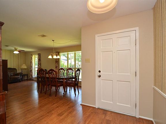 5th image of 1000 Franconia Dr