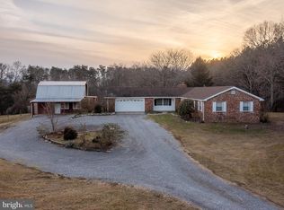 6158 Martinsburg Rd, Berkeley Springs, WV 25411