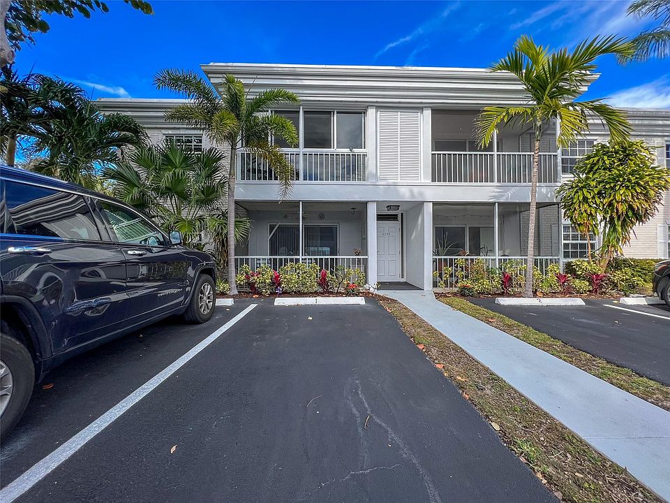 1st image of 6239 Bay Club Dr APT 1
