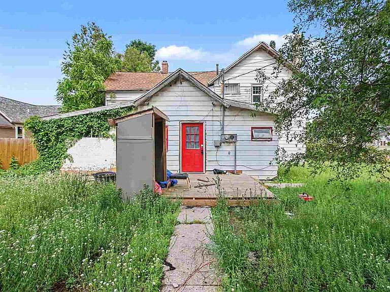 Listing photo 4