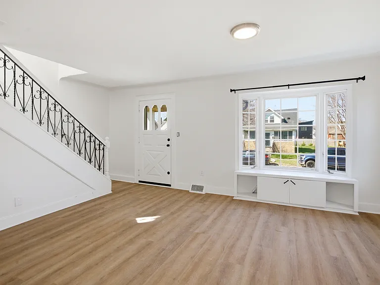 41 W George Ave — Photo 10