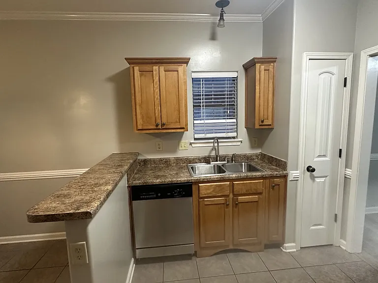 40 Green Willow Dr — Photo 7