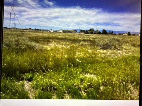 1136 E Rustic Drive, Pueblo, CO 81007