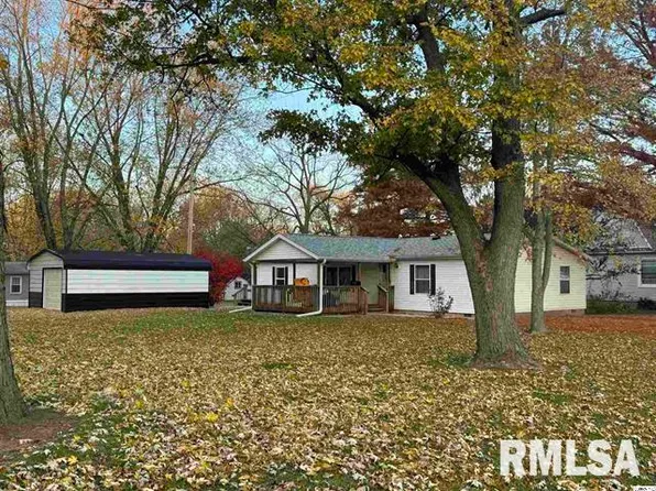 403 N Walnut, Versailles, IL 62378