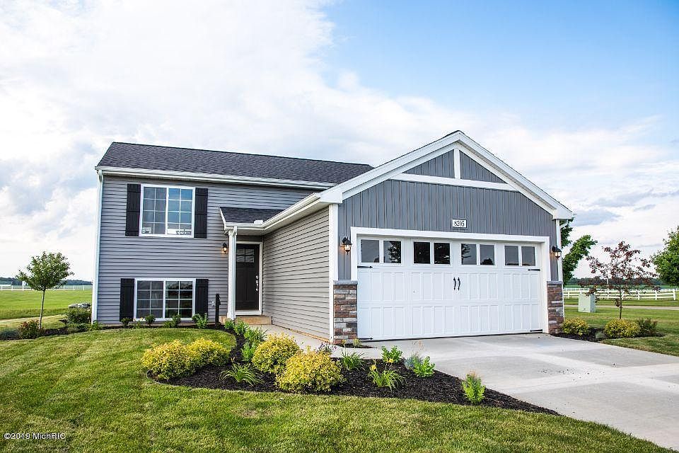 1st image of 4570 Hidden Creek Ln