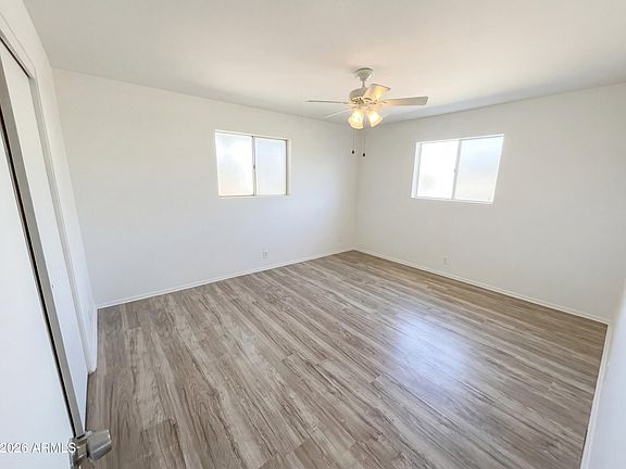 4th image of 639 N 57TH Place
