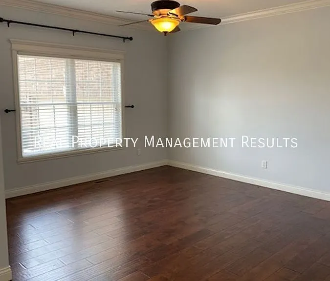 9399 Millicent Ct — Photo 4