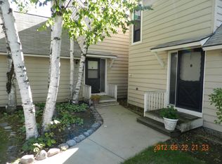 747 Shepard Ct, Gurnee, IL 60031