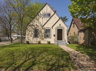 4101 Queen Ave N, Minneapolis, MN 55412