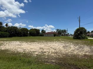 2710 SW 30th Ter, Cape Coral, FL 33914