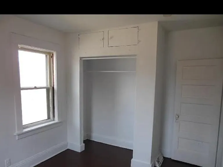 327 N Johnston Ave — Photo 4