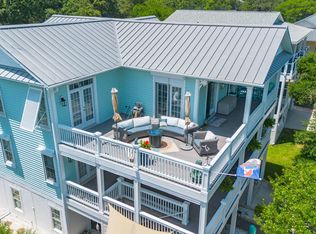 103 SE 43rd St, Oak Island, NC 28465