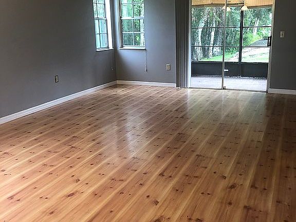 2nd image of 12514 Knollbrook Ln