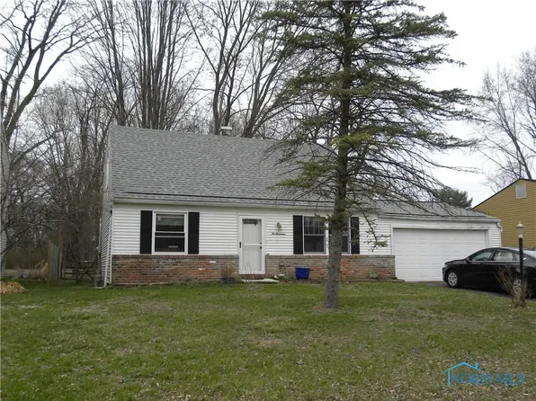 117 Marshall Dr, Swanton, OH 43558