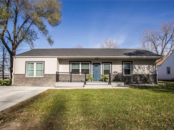 710 W South St, Harrisonville, MO 64701