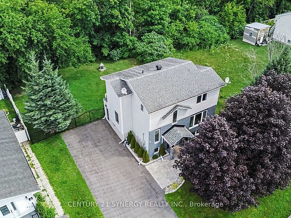 3rd image of 436 Yves St
