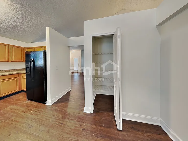 11551 Oak Meadow Ln — Photo 4