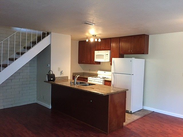 1st image of 2170 Arroyo Ct APT 2