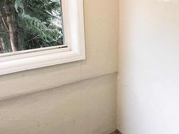 5th image of 67 Morgan St #2FL