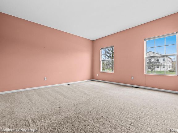 5th image of 4100 Norwich Ct