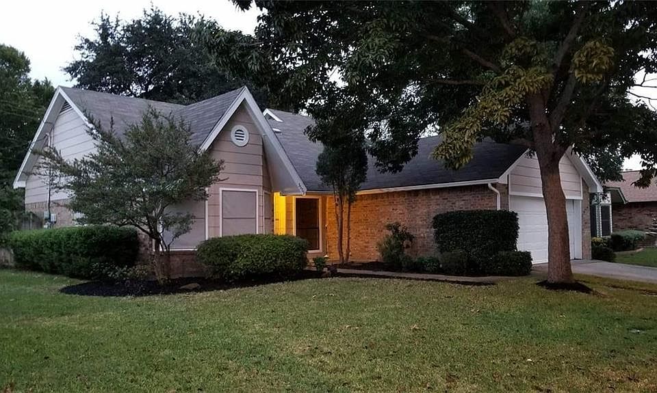 1st image of 3609 San Remo Dr