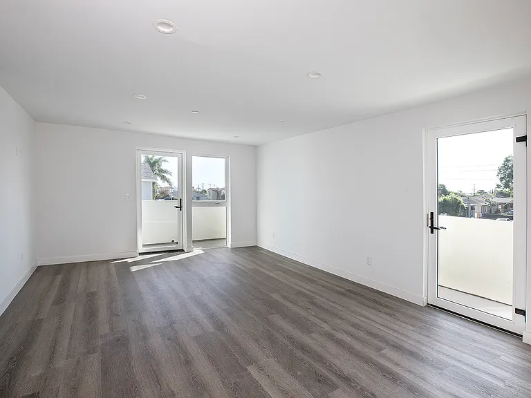 1430 W 9th St #1434 — Photo 7