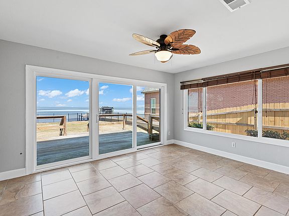 5th image of 3876 Paradise Bay Dr